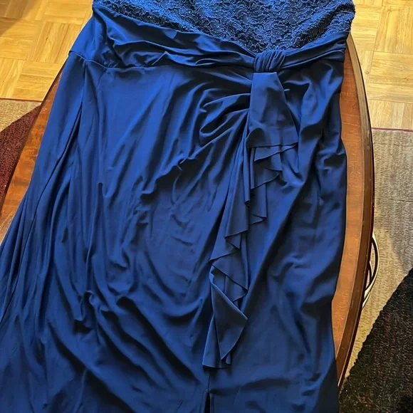 Marina evening formal dress. Cascade ruffle, lace sparkle bodice. Navy blue. 22 - Picture 8 of 16